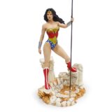 anime vinyl figurines warrior character with spear pose